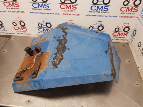 Ford 40 Series 7840, 8240, 8340 Cab Mudguard Fender Panel Rear Lhs 82003109 - Poritiib: pilt 3 Ford 40 Series 7840, 8240, 8340 Cab Mudguard Fender Panel Rear Lhs 82003109 - Poritiib: pilt 3