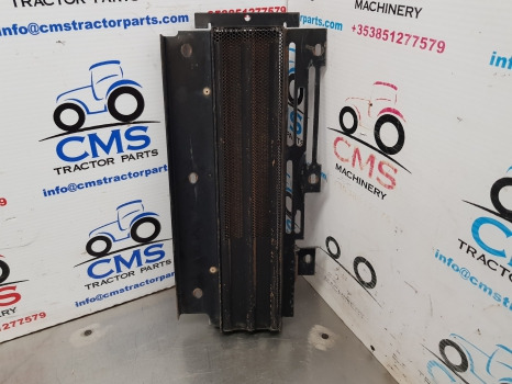Ford 40 Series 7840, 8240, 8340 Old Side Grill Lhs F0nn8201af, 81873325 - Võre: pilt 2 Ford 40 Series 7840, 8240, 8340 Old Side Grill Lhs F0nn8201af, 81873325 - Võre: pilt 2