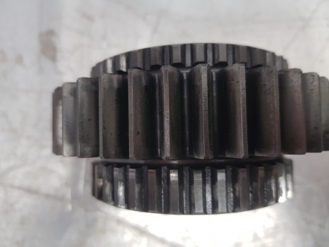 Ford 40 Series,8240, 7840,8340, 7740,5640, 6640, Sle Transmission Gear 81871936 - Jõuülekanne: pilt 4 Ford 40 Series,8240, 7840,8340, 7740,5640, 6640, Sle Transmission Gear 81871936 - Jõuülekanne: pilt 4