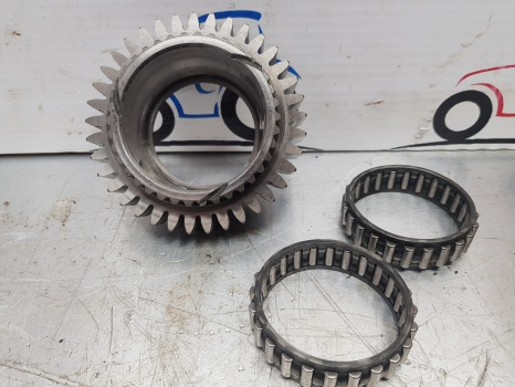 Ford 40 Series,8240, 7840,8340, 7740,5640, 6640, Sle Transmission Gear 81871936 - Jõuülekanne: pilt 2 Ford 40 Series,8240, 7840,8340, 7740,5640, 6640, Sle Transmission Gear 81871936 - Jõuülekanne: pilt 2
