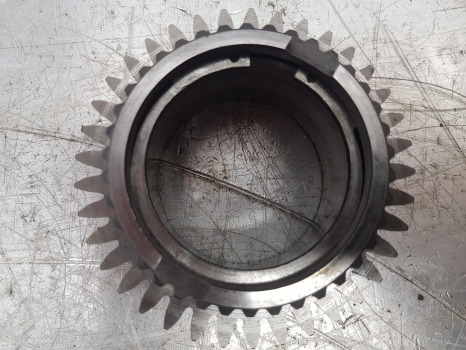 Ford 40 Series,8240, 7840,8340, 7740,5640, 6640, Sle Transmission Gear 81871936 - Jõuülekanne: pilt 5 Ford 40 Series,8240, 7840,8340, 7740,5640, 6640, Sle Transmission Gear 81871936 - Jõuülekanne: pilt 5