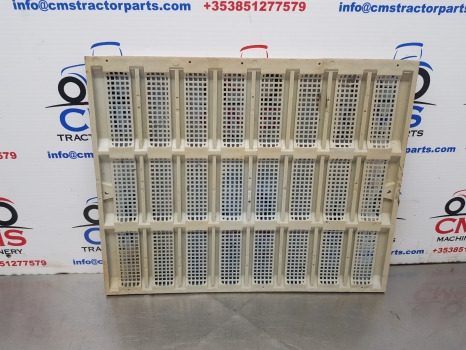 Ford 4000, 4200, 5000, 7000, 3000 Front Lower Grille D1nn8151a, 81824197 - Võre: pilt 3 Ford 4000, 4200, 5000, 7000, 3000 Front Lower Grille D1nn8151a, 81824197 - Võre: pilt 3