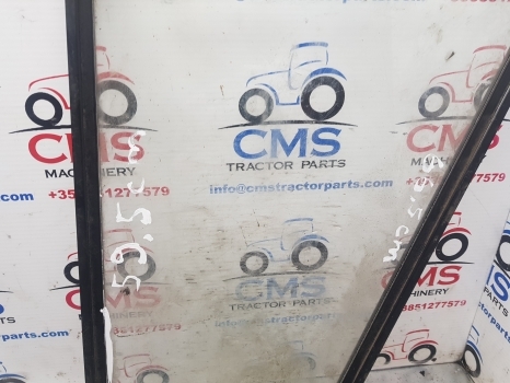 Ford 4610, 5610 Ap, Lp Door Glass Lower Lhs 83944252, E3nn94214a37aa - Uks ja varuosad - Traktor: pilt 3 Ford 4610, 5610 Ap, Lp Door Glass Lower Lhs 83944252, E3nn94214a37aa - Uks ja varuosad - Traktor: pilt 3