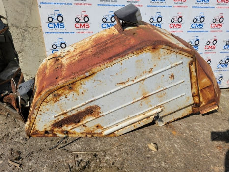 Ford 5000, 6000, 7000 Cab Rear Mudguard Fender Lhs Wide Type 82008463 - Poritiib: pilt 1 Ford 5000, 6000, 7000 Cab Rear Mudguard Fender Lhs Wide Type 82008463 - Poritiib: pilt 1