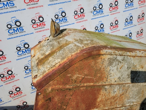 Ford 5000, 6000, 7000 Cab Rear Mudguard Fender Wide Type Rhs 82008463 - Poritiib: pilt 3 Ford 5000, 6000, 7000 Cab Rear Mudguard Fender Wide Type Rhs 82008463 - Poritiib: pilt 3