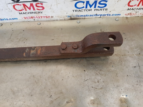 Ford 5000, 7000, 5600, 6600, Draw Bar C5nn805a, Djpn825a - Raam/ Konstruktsioon: pilt 2 Ford 5000, 7000, 5600, 6600, Draw Bar C5nn805a, Djpn825a - Raam/ Konstruktsioon: pilt 2