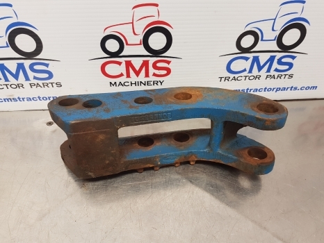 Ford 5110, 7910, 5610, 5000, 7600, 6610 Top Link Bracket D2nn535a, E0nn535da - Raam/ Konstruktsioon - Põllutööseade: pilt 3 Ford 5110, 7910, 5610, 5000, 7600, 6610 Top Link Bracket D2nn535a, E0nn535da - Raam/ Konstruktsioon - Põllutööseade: pilt 3