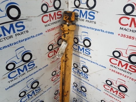 Ford 550, 555 Loader Lift Ram Lhs D5nnl903c, 83902760, E0nnl903aa, 7706569 - Hüdraulika - Ekskavaator-laadur: pilt 2 Ford 550, 555 Loader Lift Ram Lhs D5nnl903c, 83902760, E0nnl903aa, 7706569 - Hüdraulika - Ekskavaator-laadur: pilt 2