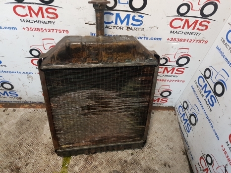 Ford 550, 655, 655a, 555a Radiator E0nn8005ea15l, 83925456 - Radiaator - Ekskavaator-laadur: pilt 4 Ford 550, 655, 655a, 555a Radiator E0nn8005ea15l, 83925456 - Radiaator - Ekskavaator-laadur: pilt 4