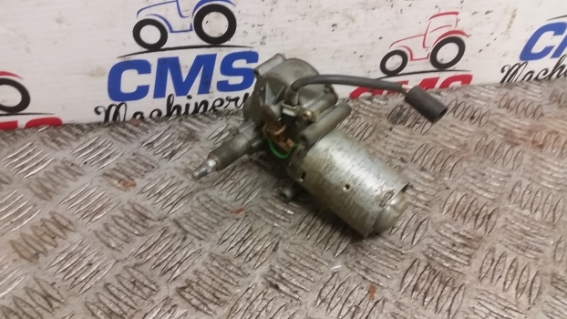 Ford 555c, 655c, 555d, 655d, 575d, 675d Wiper Motor Rear E8nn17n404aa - Klaasipuhasti - Traktor: pilt 1 Ford 555c, 655c, 555d, 655d, 575d, 675d Wiper Motor Rear E8nn17n404aa - Klaasipuhasti - Traktor: pilt 1