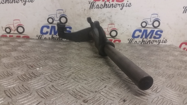 Ford 60, New Holland Tm Series Fiat F, M Series F130 Clutch Fork, Shaft 5149612 - Sidur ja varuosad - Põllutööseade: pilt 4 Ford 60, New Holland Tm Series Fiat F, M Series F130 Clutch Fork, Shaft 5149612 - Sidur ja varuosad - Põllutööseade: pilt 4