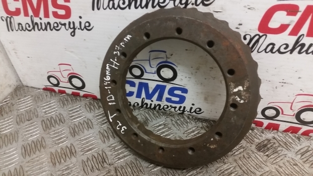 Ford 655, 655a, 555a Jcb 3cx Bevel Ring Gear 32t, 146 Mm - Jõuülekanne - Ekskavaator-laadur: pilt 2 Ford 655, 655a, 555a Jcb 3cx Bevel Ring Gear 32t, 146 Mm - Jõuülekanne - Ekskavaator-laadur: pilt 2