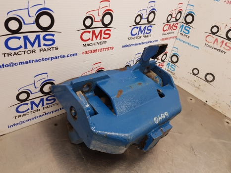 Ford 6640, 40 Series, Pick Up Hitch Bracket F0nns890aj, 81875162 - Raam/ Konstruktsioon: pilt 2 Ford 6640, 40 Series, Pick Up Hitch Bracket F0nns890aj, 81875162 - Raam/ Konstruktsioon: pilt 2