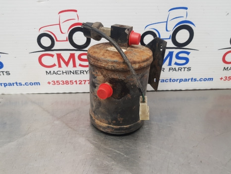 Ford 7610, 10 ,tw Series Super Q Cab Receiver Drier E4nn19825ab, E4nn19825aa - Kliimaseadme osa: pilt 1 Ford 7610, 10 ,tw Series Super Q Cab Receiver Drier E4nn19825ab, E4nn19825aa - Kliimaseadme osa: pilt 1