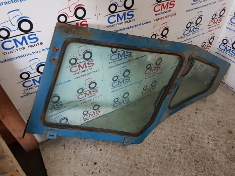 Ford 7710, 6600 Tw10, Tw20 Q Cab Door Right Assembly D8nn9420124bc - Uks ja varuosad - Traktor: pilt 4 Ford 7710, 6600 Tw10, Tw20 Q Cab Door Right Assembly D8nn9420124bc - Uks ja varuosad - Traktor: pilt 4