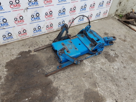 Ford 7740, 40 Series, Pick Up Hitch Complete E9nne936ab12b, 81875162 - Raam/ Konstruktsioon: pilt 2 Ford 7740, 40 Series, Pick Up Hitch Complete E9nne936ab12b, 81875162 - Raam/ Konstruktsioon: pilt 2