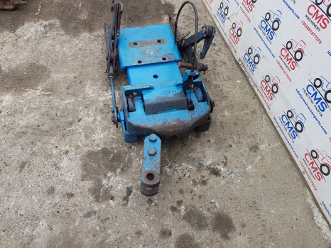 Ford 7740, 40 Series, Pick Up Hitch Complete E9nne936ab12b, 81875162 - Raam/ Konstruktsioon: pilt 5 Ford 7740, 40 Series, Pick Up Hitch Complete E9nne936ab12b, 81875162 - Raam/ Konstruktsioon: pilt 5