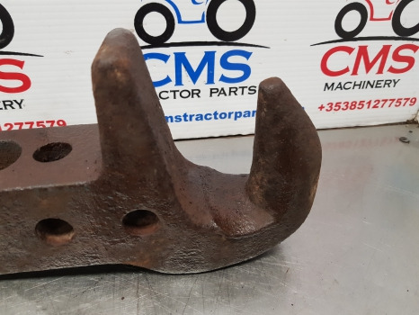 Ford 7810, 6610, 6410, 7710, 8210 Hook For Fwd. E0nne918ac29b, 83943810 - Raam/ Konstruktsioon: pilt 5 Ford 7810, 6610, 6410, 7710, 8210 Hook For Fwd. E0nne918ac29b, 83943810 - Raam/ Konstruktsioon: pilt 5