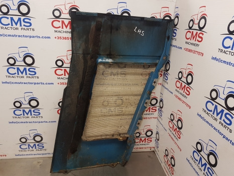 Ford 7910 Side Grille Panel Lhs D9nn8a135aa, D5nn8151a - Võre: pilt 2 Ford 7910 Side Grille Panel Lhs D9nn8a135aa, D5nn8151a - Võre: pilt 2