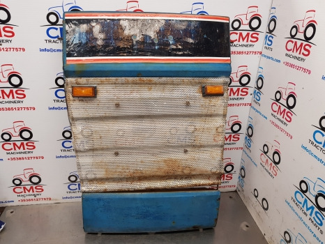 Ford 8210, 7610, 7410, 7910, Front Grille Rusty 4nn8a047aa, E4nn8a047bb - Võre: pilt 1 Ford 8210, 7610, 7410, 7910, Front Grille Rusty 4nn8a047aa, E4nn8a047bb - Võre: pilt 1