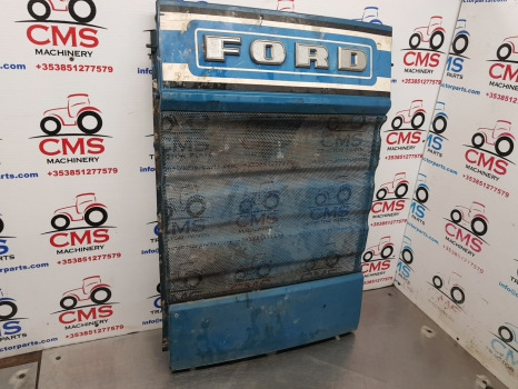 Ford 8210, 7610, 7410, 7910, Front Grille With Screen D5nn8a133a98g, E4nn8a047aa - Võre: pilt 2 Ford 8210, 7610, 7410, 7910, Front Grille With Screen D5nn8a133a98g, E4nn8a047aa - Võre: pilt 2