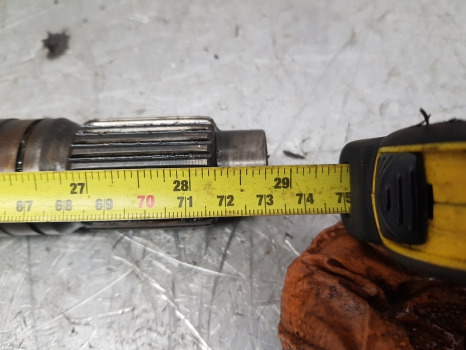 Ford 8630, 8530, Tw15, Tw5 Front Axle Drive Shaft 4472354028, Zp4472366060 - Esitelg: pilt 4 Ford 8630, 8530, Tw15, Tw5 Front Axle Drive Shaft 4472354028, Zp4472366060 - Esitelg: pilt 4