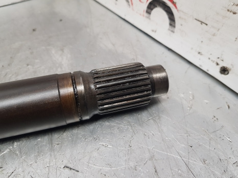 Ford 8630, 8530, Tw15, Tw5 Front Axle Drive Shaft 4472354028, Zp4472366060 - Esitelg: pilt 2 Ford 8630, 8530, Tw15, Tw5 Front Axle Drive Shaft 4472354028, Zp4472366060 - Esitelg: pilt 2