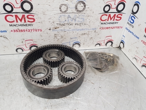 Ford Case Cs, 40 Series 8240 Front Axle Hub Gear Kit 1-33-742-715, 1-33-742-710 - Esitelg - Traktor: pilt 2 Ford Case Cs, 40 Series 8240 Front Axle Hub Gear Kit 1-33-742-715, 1-33-742-710 - Esitelg - Traktor: pilt 2