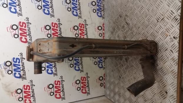 Ford Engine Water Cooling Radiator. Please See The Description. - Radiaator - Traktor: pilt 4 Ford Engine Water Cooling Radiator. Please See The Description. - Radiaator - Traktor: pilt 4