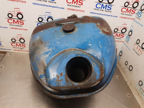 Ford Fordson Major, Super Major Fuel Tank Original E1addn9002b - Kütusepaak: pilt 1 Ford Fordson Major, Super Major Fuel Tank Original E1addn9002b - Kütusepaak: pilt 1