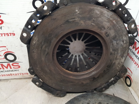 Ford New Holland 40, Ts Sl 12x12 7740 Clutch Pressure Plate 82011590, 133024510 - Sidur ja varuosad - Põllutööseade: pilt 2 Ford New Holland 40, Ts Sl 12x12 7740 Clutch Pressure Plate 82011590, 133024510 - Sidur ja varuosad - Põllutööseade: pilt 2