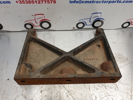 Ford New Holland 60,m,tm And Mxm Bonnett Bracket 82000442,82004663 - Kapotikaas - Traktor: pilt 4 Ford New Holland 60,m,tm And Mxm Bonnett Bracket 82000442,82004663 - Kapotikaas - Traktor: pilt 4