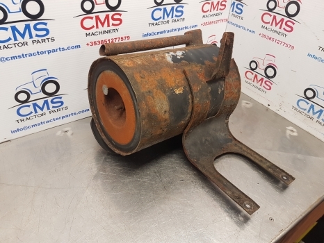 Ford New Holland 7840, 40 Series Air Filter Box 82008592, E9nn9c602cb11m - Õhufilter - Traktor: pilt 2 Ford New Holland 7840, 40 Series Air Filter Box 82008592, E9nn9c602cb11m - Õhufilter - Traktor: pilt 2