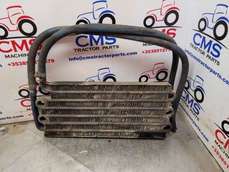 Ford New Holland Fiat 10, 30 Tl, Tla, L 7610 Transmission Oil Cooler 83945933 - Radiaator: pilt 1 Ford New Holland Fiat 10, 30 Tl, Tla, L 7610 Transmission Oil Cooler 83945933 - Radiaator: pilt 1