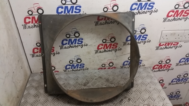 Ford Radiator Cowling D5nn8146, Please See The Description - Jahutussüsteem - Traktor: pilt 1 Ford Radiator Cowling D5nn8146, Please See The Description - Jahutussüsteem - Traktor: pilt 1
