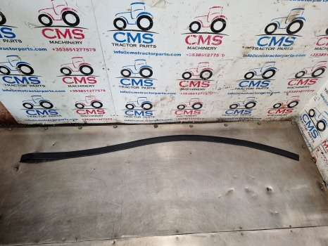 Ford Sq Cab, 10, Tw, 30 Cab Mudguard Seal E4nn16r322ab, E4nn16r322ac - Poritiib: pilt 1 Ford Sq Cab, 10, Tw, 30 Cab Mudguard Seal E4nn16r322ab, E4nn16r322ac - Poritiib: pilt 1