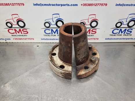 Ford Tw15, Tw10, Tw20, Wheel Wedges Pair Welded D6nn1n035a, D9nn1n036aa - Velg - Traktor: pilt 1 Ford Tw15, Tw10, Tw20, Wheel Wedges Pair Welded D6nn1n035a, D9nn1n036aa - Velg - Traktor: pilt 1