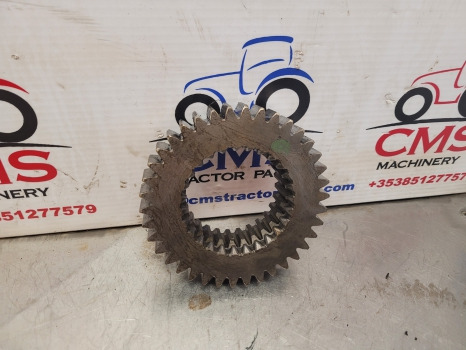 Ford Tw15, Tw20, 8530, 8630 Transmission Coupling Gear Z38 D8nn7106ba, 83913519 - Jõuülekanne: pilt 3 Ford Tw15, Tw20, 8530, 8630 Transmission Coupling Gear Z38 D8nn7106ba, 83913519 - Jõuülekanne: pilt 3