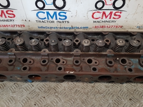 Ford Tw20, Tw30, 9700, Engine Head D9nn6090ca, D9nn6049gb, 87802116 - Mootori pea - Traktor: pilt 3 Ford Tw20, Tw30, 9700, Engine Head D9nn6090ca, D9nn6049gb, 87802116 - Mootori pea - Traktor: pilt 3