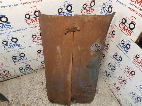 Fordson Major, Power Major, Super Major Engine Bonnet, Hood Assy E1addn16615d - Kapotikaas - Traktor: pilt 1 Fordson Major, Power Major, Super Major Engine Bonnet, Hood Assy E1addn16615d - Kapotikaas - Traktor: pilt 1