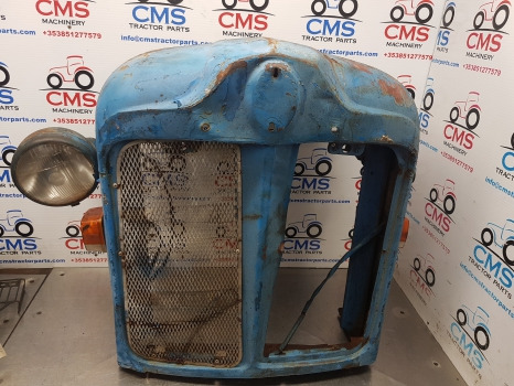 Fordson Major, Power Major, Super Major Nose Cone Original E1addn8203a - Pealisehitus ja välispind: pilt 1 Fordson Major, Power Major, Super Major Nose Cone Original E1addn8203a - Pealisehitus ja välispind: pilt 1