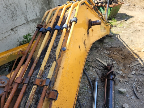 Hyundai Hx220lc Boom 5.68 M 61k6-10100, 61k6-11062 - Poom - Ekskavaator: pilt 5 Hyundai Hx220lc Boom 5.68 M 61k6-10100, 61k6-11062 - Poom - Ekskavaator: pilt 5