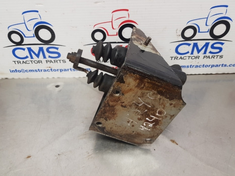 International Case 885 Xl, 85, Case 4200, Brake Master Cylinder 1287843c91 - Pidurisilinder - Põllutööseade: pilt 4 International Case 885 Xl, 85, Case 4200, Brake Master Cylinder 1287843c91 - Pidurisilinder - Põllutööseade: pilt 4