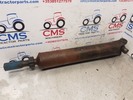 Jcb 2cx Front Axle Propeller Drive Shaft 914/42700, 914/47000 - Kardaan - Ekskavaator-laadur: pilt 1 Jcb 2cx Front Axle Propeller Drive Shaft 914/42700, 914/47000 - Kardaan - Ekskavaator-laadur: pilt 1
