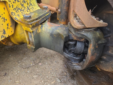 Jcb 530-105 Front axle housing lhs - Esitelg - Põllutööseade: pilt 1 Jcb 530-105 Front axle housing lhs - Esitelg - Põllutööseade: pilt 1
