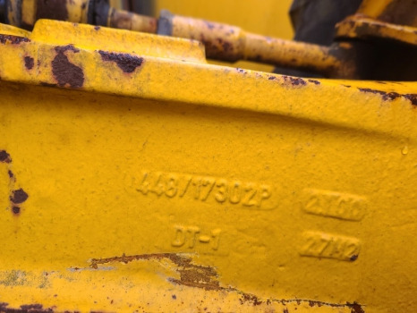 Jcb 533-105 Rear Axle Drive Shaft Lhs, Rhs 448/5676, 914/90640, 914/60101 - Tagatelg: pilt 2 Jcb 533-105 Rear Axle Drive Shaft Lhs, Rhs 448/5676, 914/90640, 914/60101 - Tagatelg: pilt 2