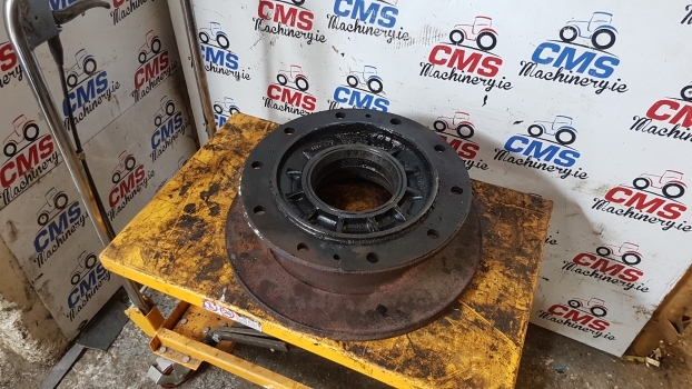 Jcb Fastrac 185-65 Front Axle Hub Bolt Plate Assy 454/03103, 454/03105 - Rumm - Traktor: pilt 3 Jcb Fastrac 185-65 Front Axle Hub Bolt Plate Assy 454/03103, 454/03105 - Rumm - Traktor: pilt 3