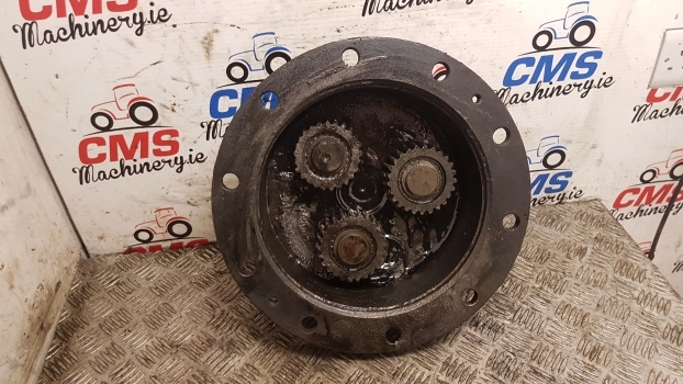 Jcb Fastrac 185-65 Front Axle Hub Cover 816/m3848, 454/02703, 458/m4231 - Esitelg - Traktor: pilt 3 Jcb Fastrac 185-65 Front Axle Hub Cover 816/m3848, 454/02703, 458/m4231 - Esitelg - Traktor: pilt 3