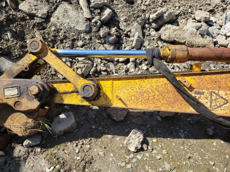 Jcb Jz140, Js130, Js145 Dipper Arm 335/10800, 332/j2609 - Poom - Ekskavaator: pilt 3 Jcb Jz140, Js130, Js145 Dipper Arm 335/10800, 332/j2609 - Poom - Ekskavaator: pilt 3