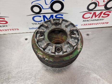 John Deere 1950, 2040, 2140, Crankshaft Pulley R70443 - Rihmapinguti - Traktor: pilt 5 John Deere 1950, 2040, 2140, Crankshaft Pulley R70443 - Rihmapinguti - Traktor: pilt 5